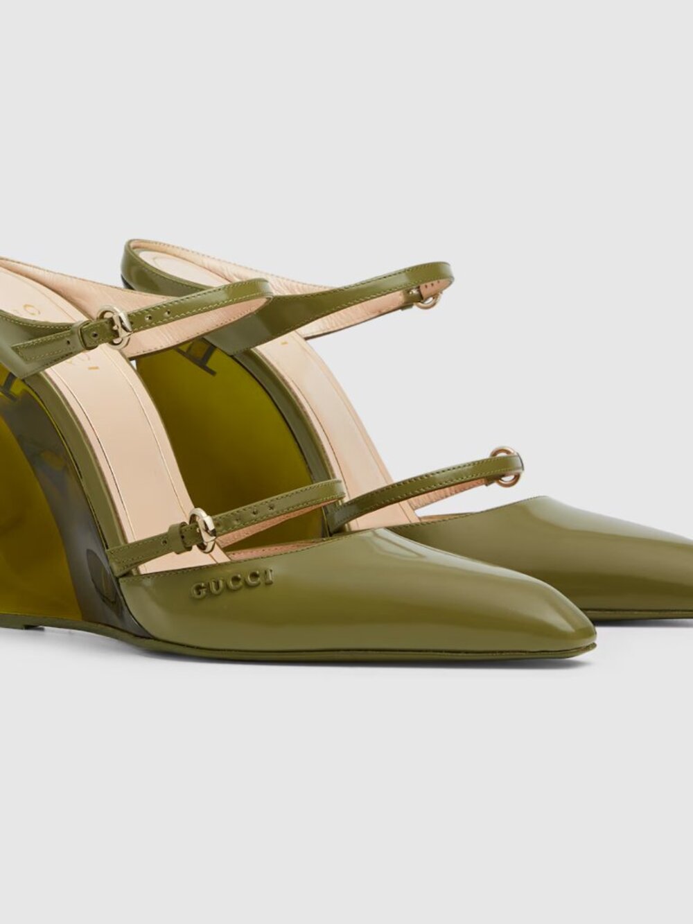 GUCCI SHOES LEATHER w LUCITE WEDGE MULES LOGO EMBOSSED sz 39 9 - Picture 4 of 16